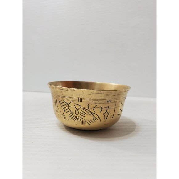 Other - Vintage Brass Plate , small Brass Plate , Carved Trincket Plate , Carved Brass